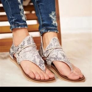 Snakeskin pattern Sandals ✨